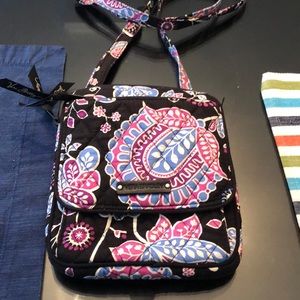 Vera Bradley small crossbody
